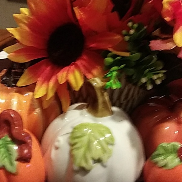 Meet your Posher, Victoria - Picture 1 of 1